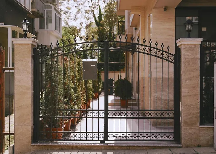 Centre - Two Bedroom Варна