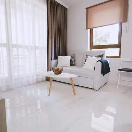 Centre - Two Bedroom Daire